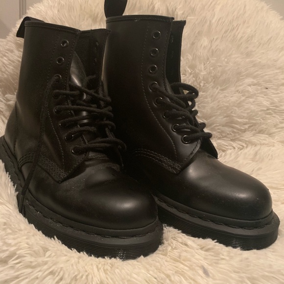 SOLD! Doc Martens 1460 Boots - Picture 2 of 8